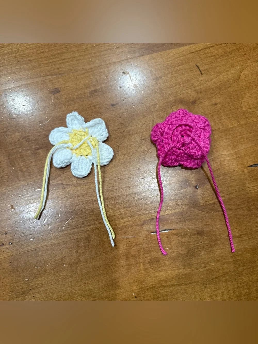 Brand New Hand Crochet Two Flower Embellishments For M Dog/Cat Collar White/pink